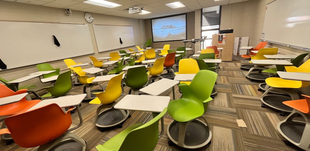 Picture of HSS 101 classroom