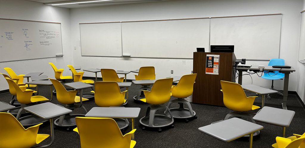 Picture of MOS 210 classroom